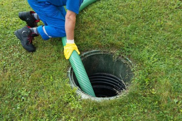 Hút hầm cầu huyện Củ Chi